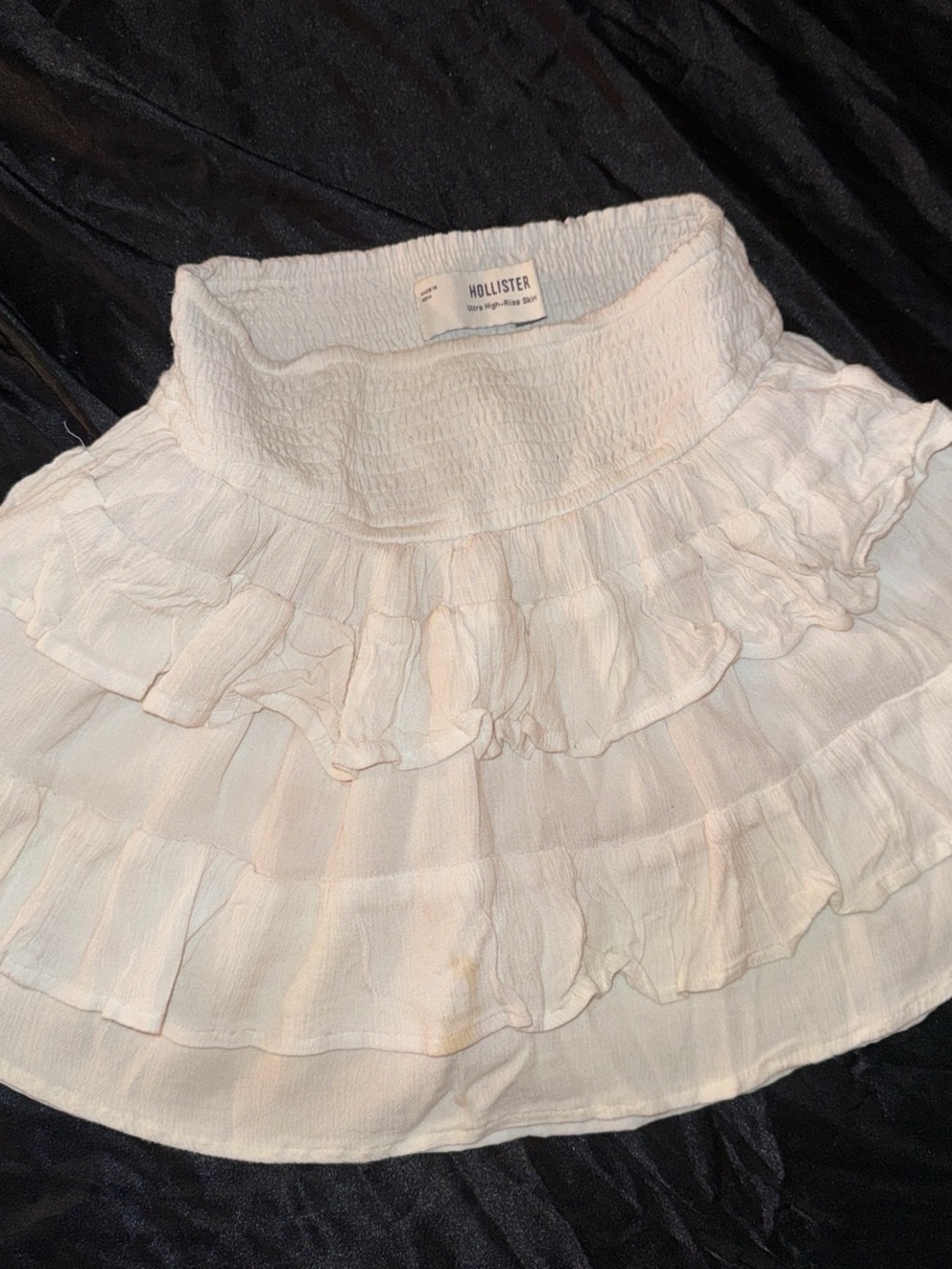 Hollister Cream Ruffled Mini Skirt